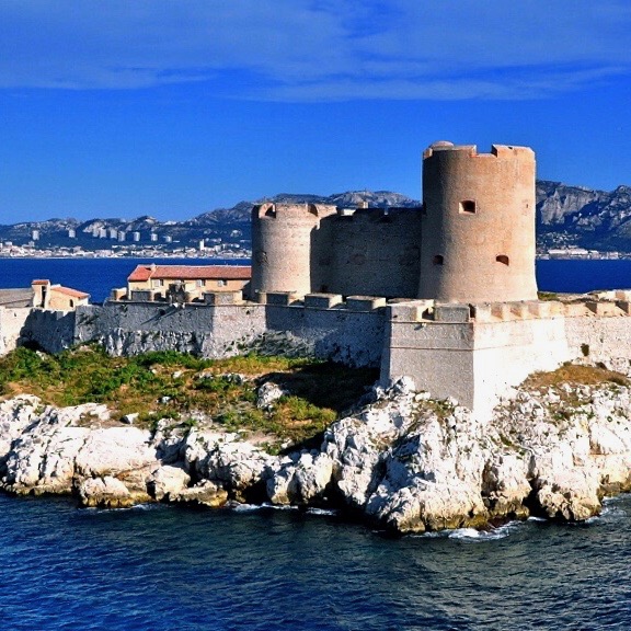 Château If on Frioul Island ©Stephane Cyn